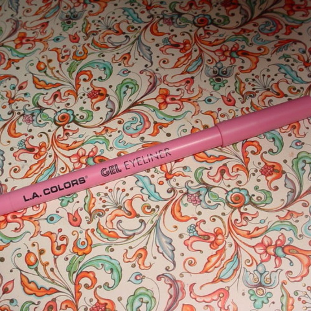 LA COLORS New Gel Eyeliner PINK